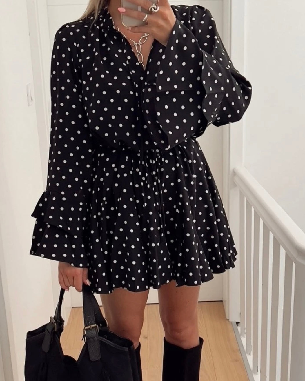 Robe pois noir