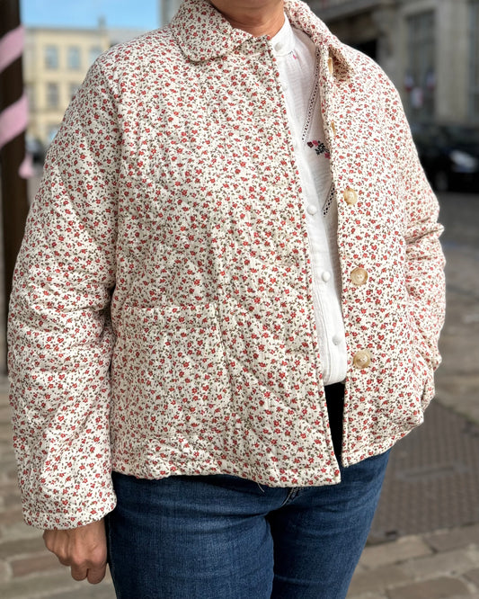 Veste matelassé fleurie