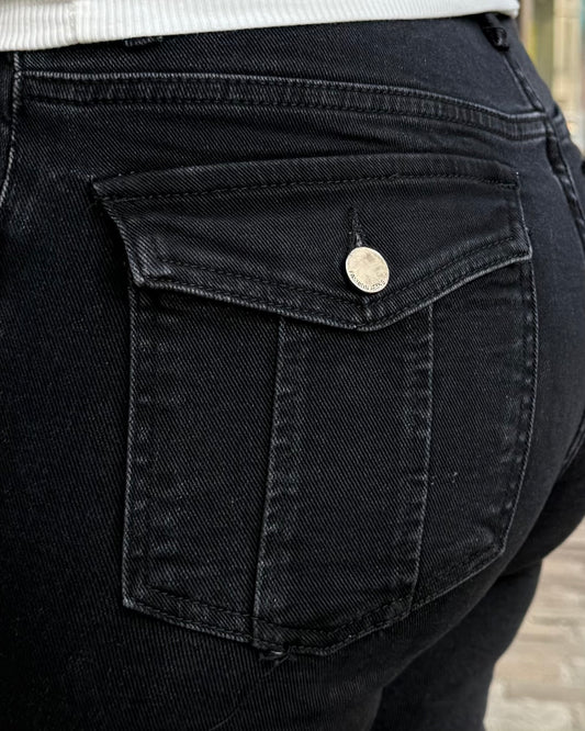 Jean flare noir poches triangles