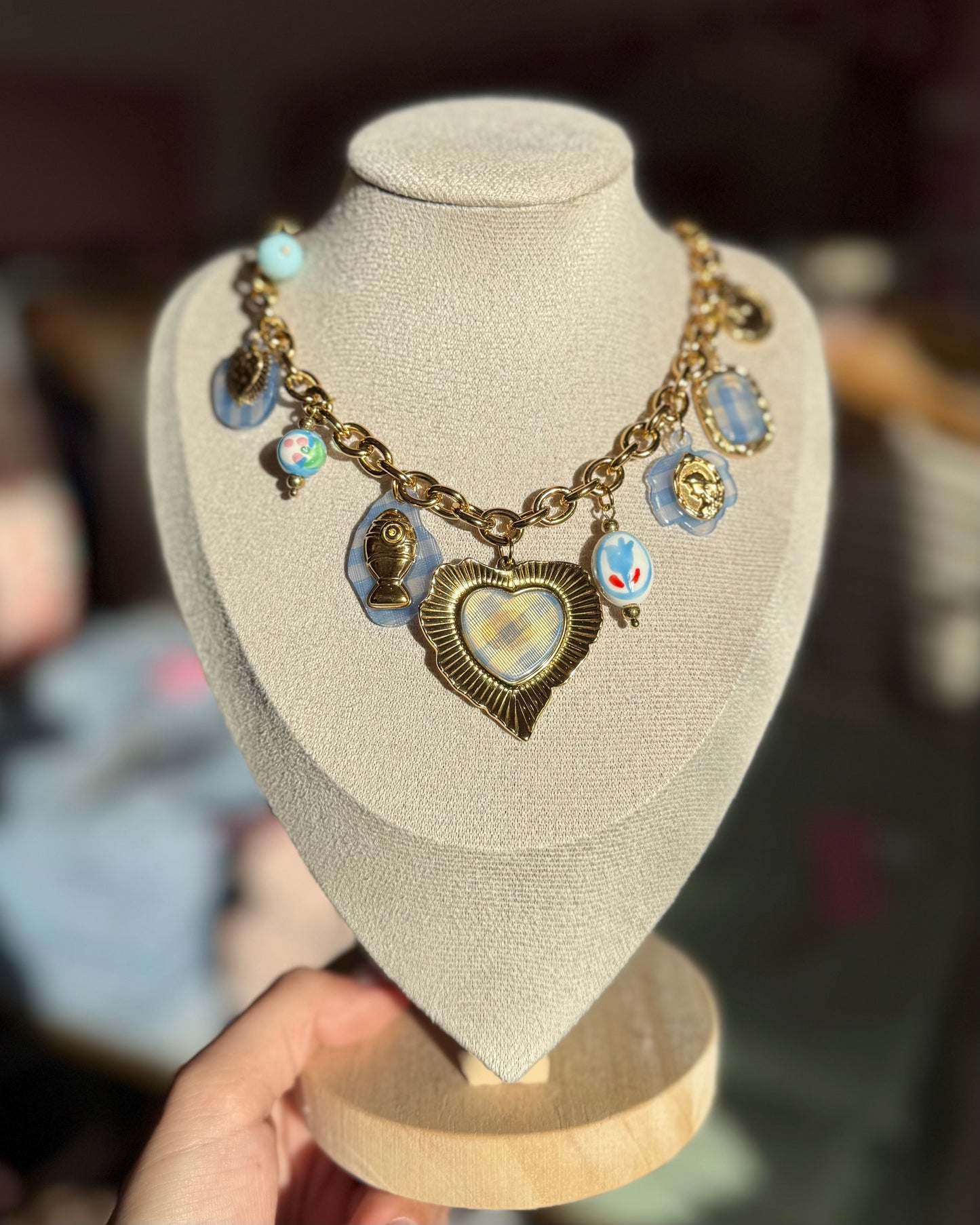 Collier