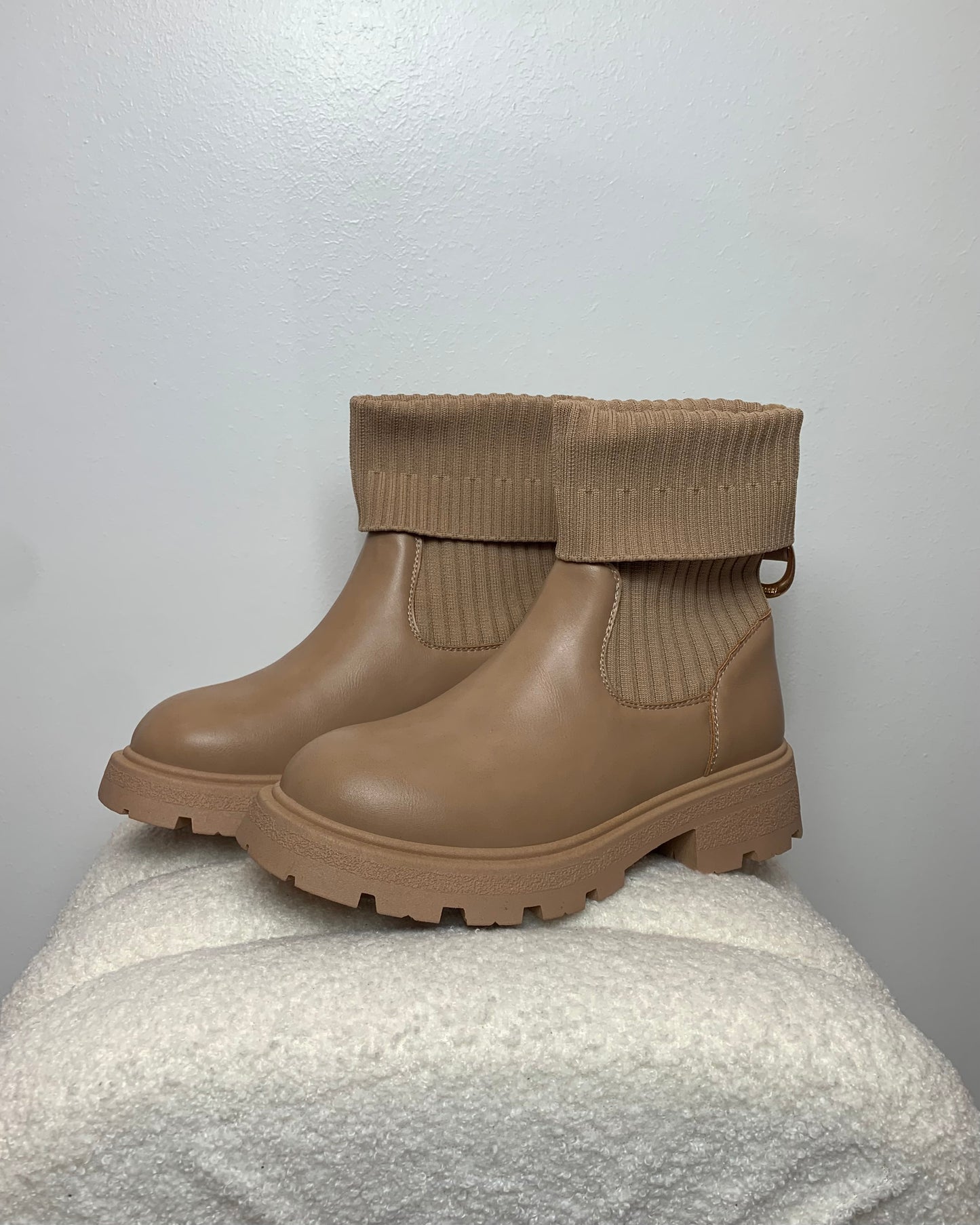 Boots Yuki beige taille 40