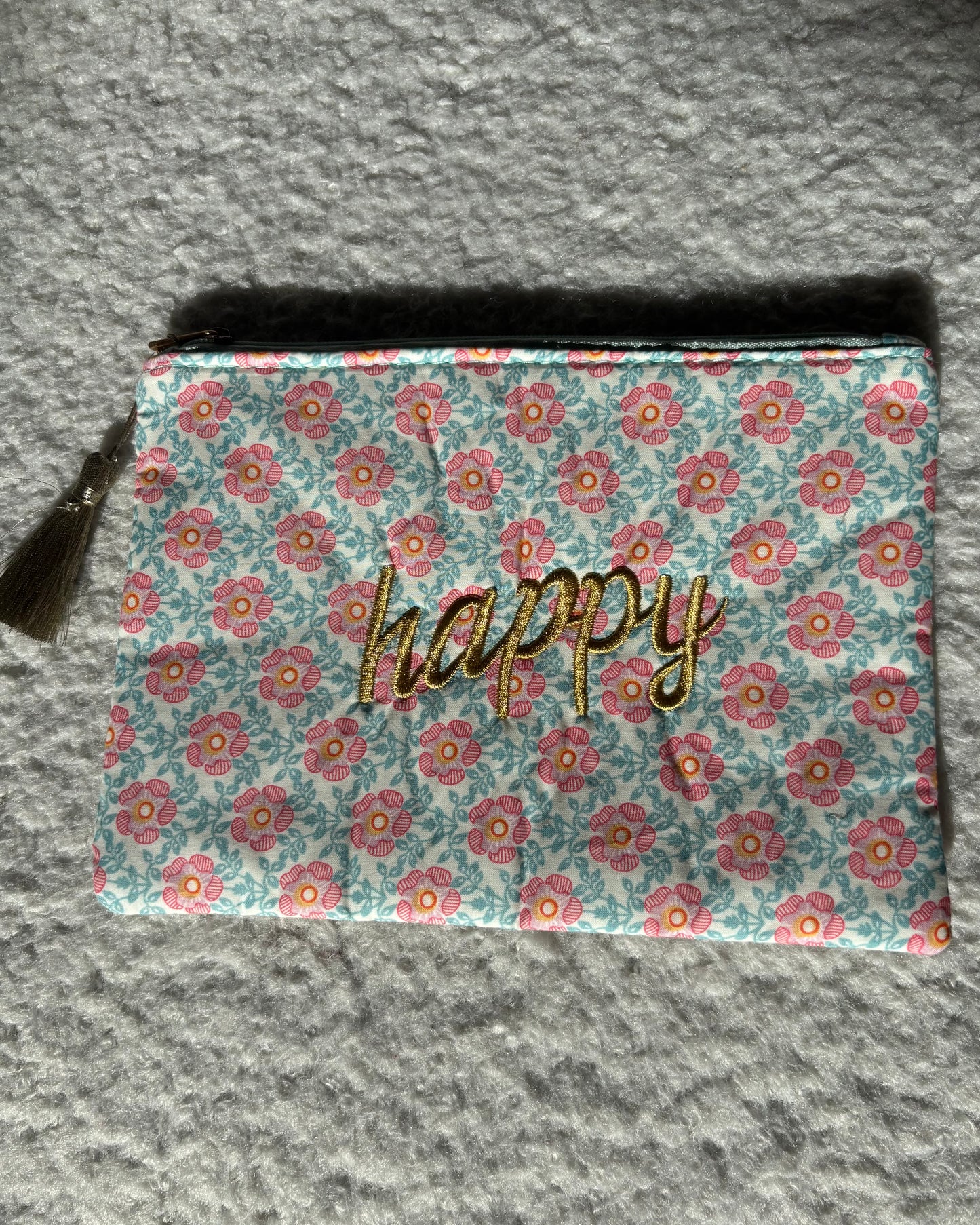 Grande Pochette