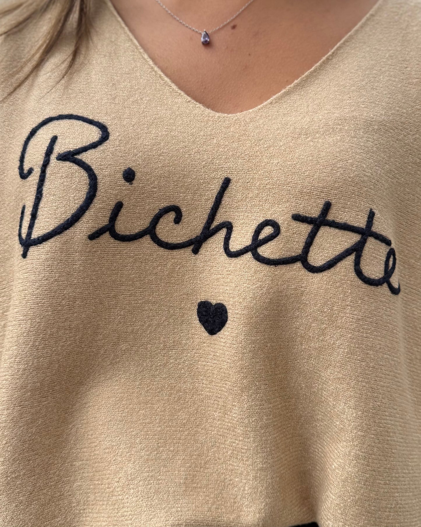 Pull beige femme Bichette avec cœur brodé