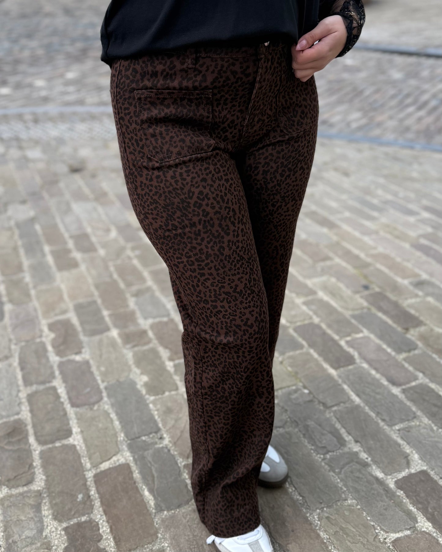 Jean léopard marron