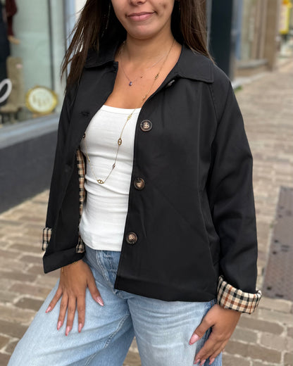 Trench court noir vichy