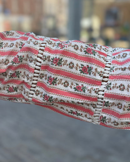 Chemise fleurie rouge