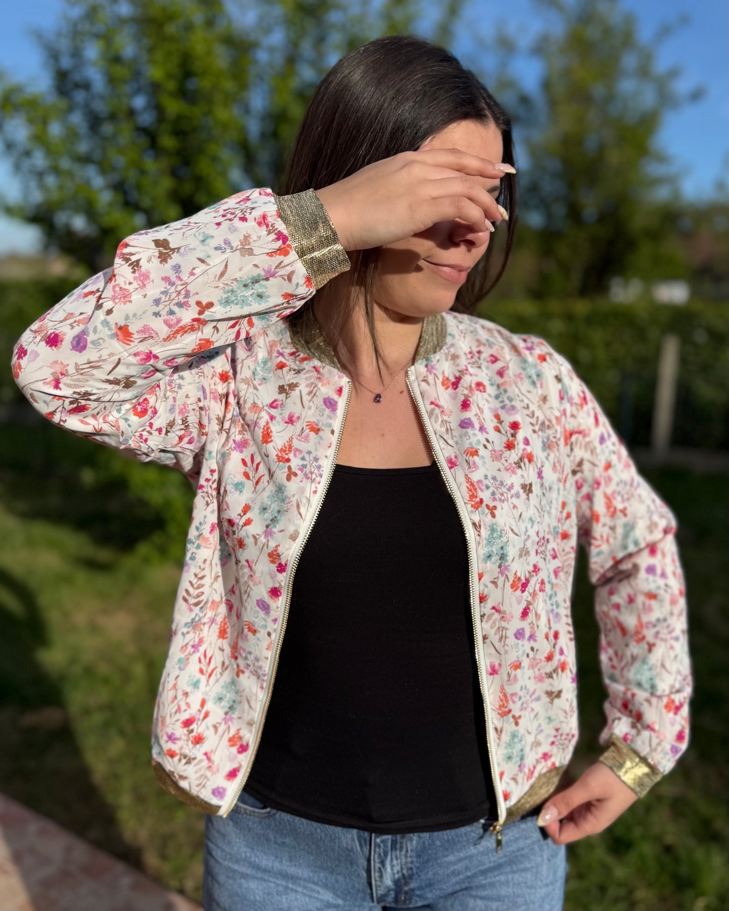 Veste fleurs rose