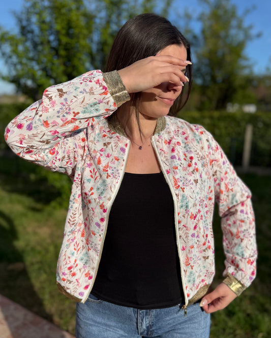 Veste fleurs rose