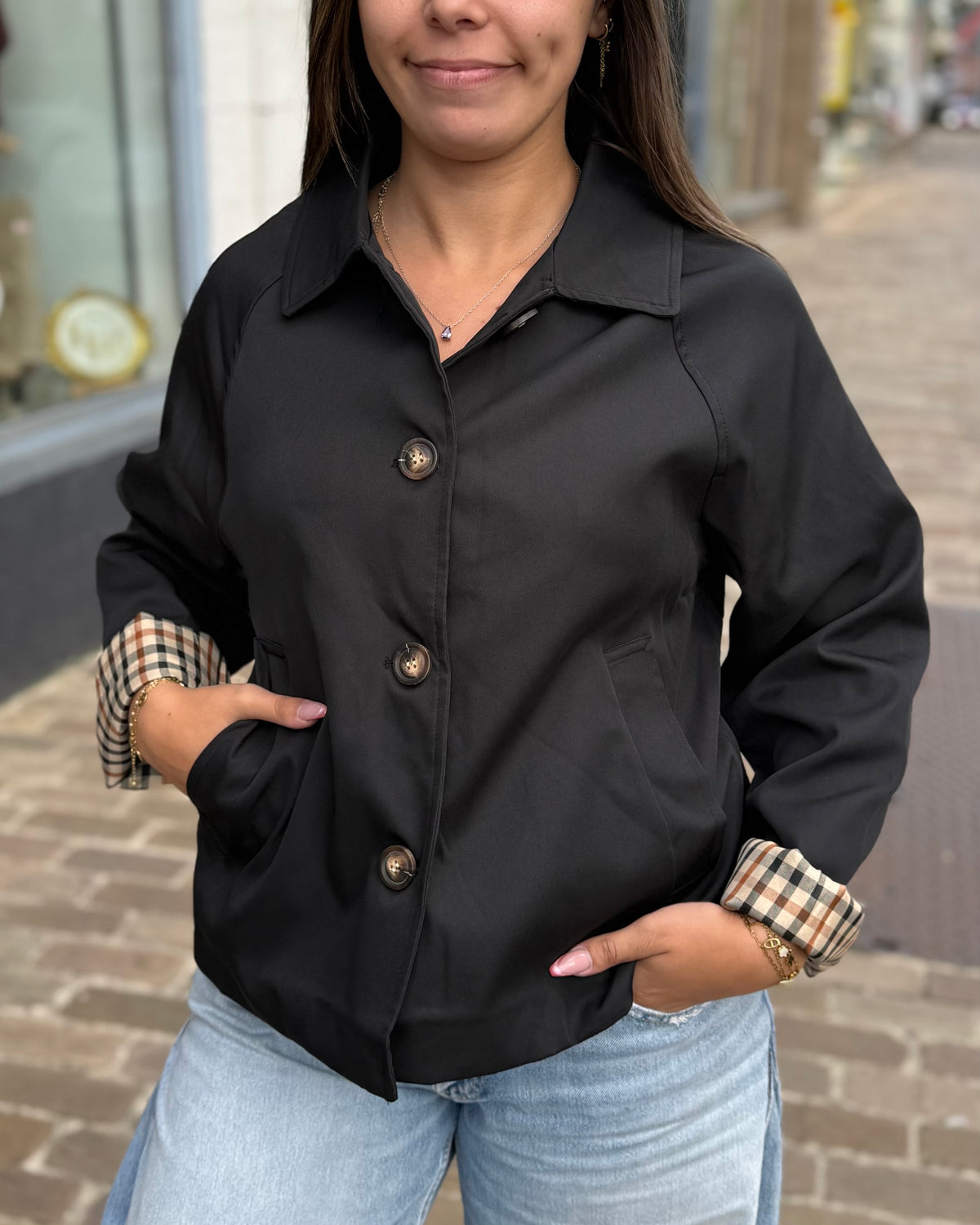 Trench court noir vichy