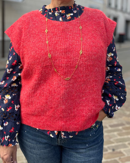 Pull rouge sans manches