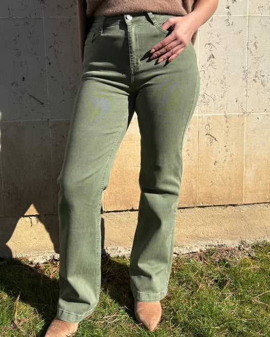 Jean Isis kaki