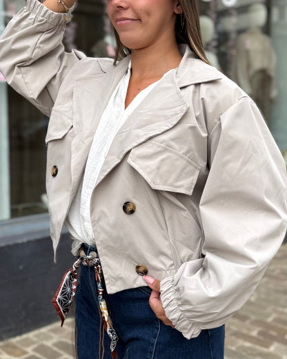Veste cintré à la taille beige