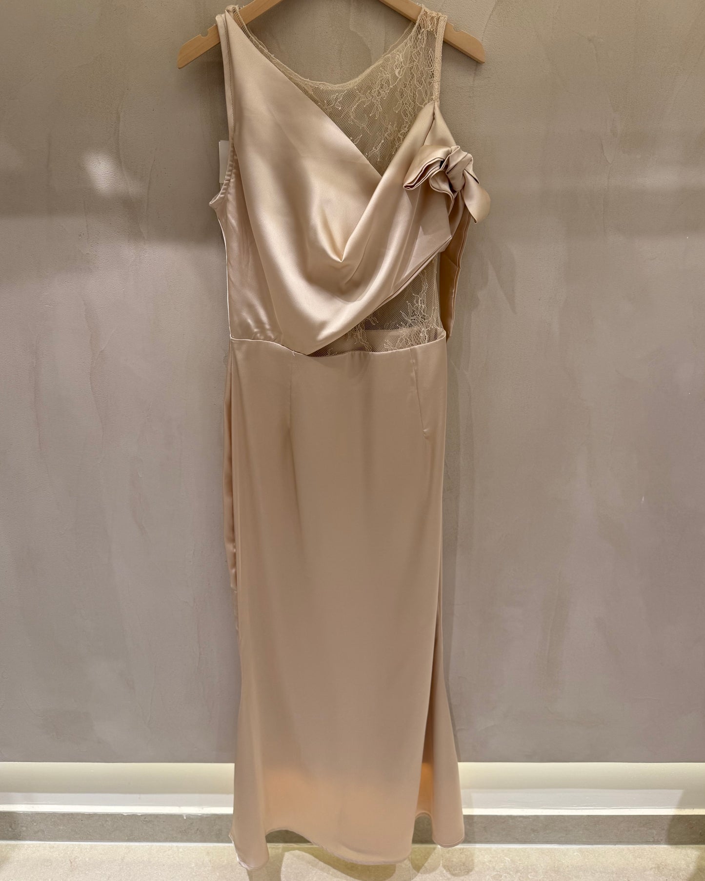 Robe cérémonie beige