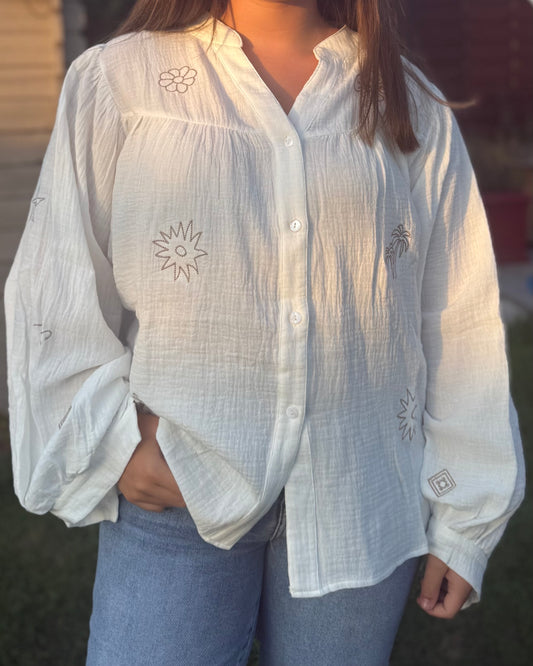 Chemise gaze de coton brodé