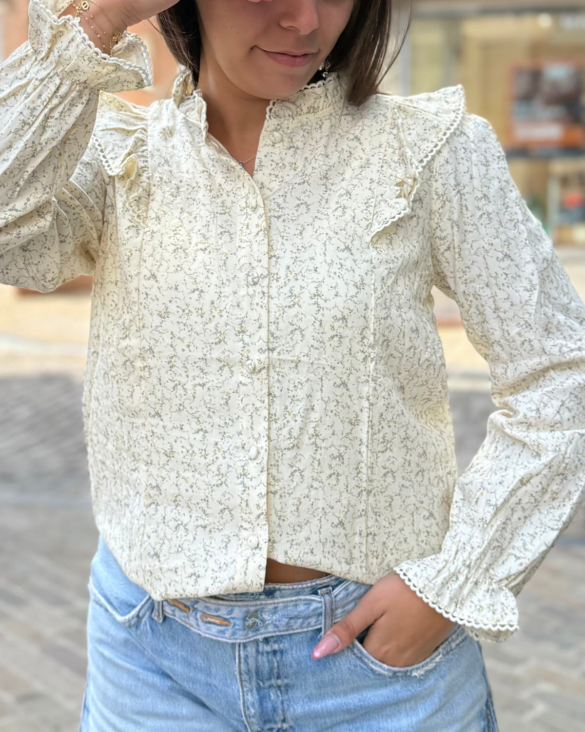 Chemise champêtre fleurie