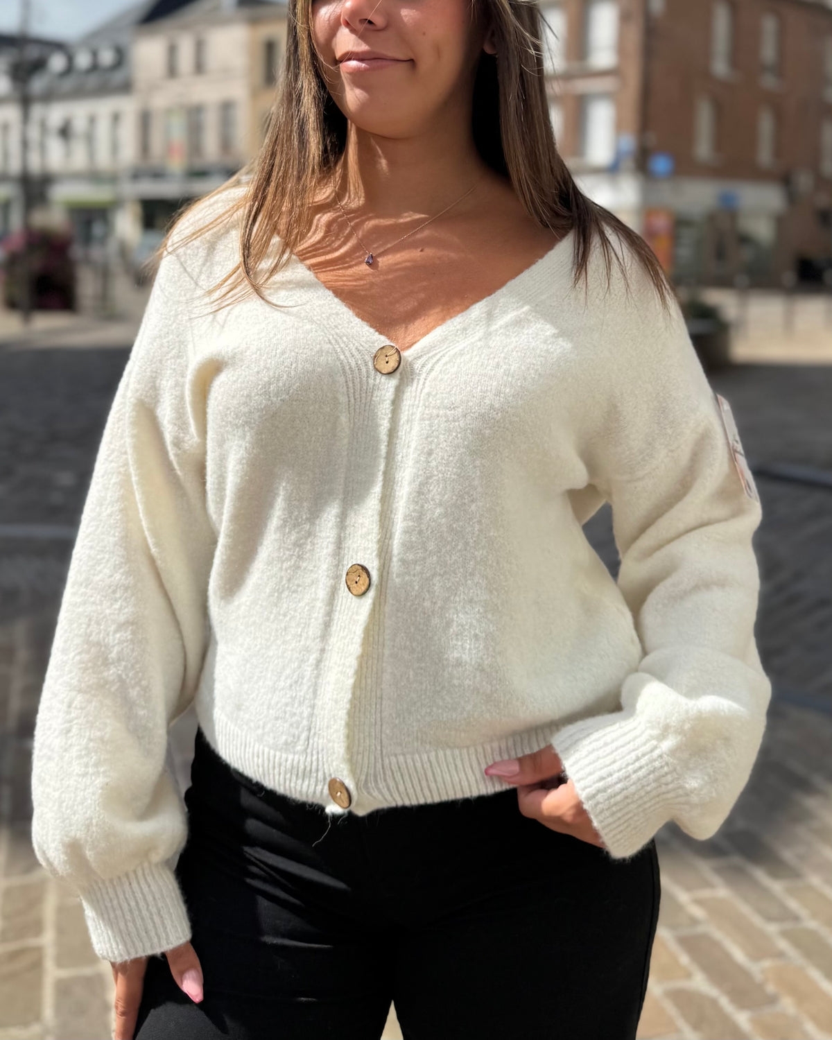 Gilet blanc boutons bois