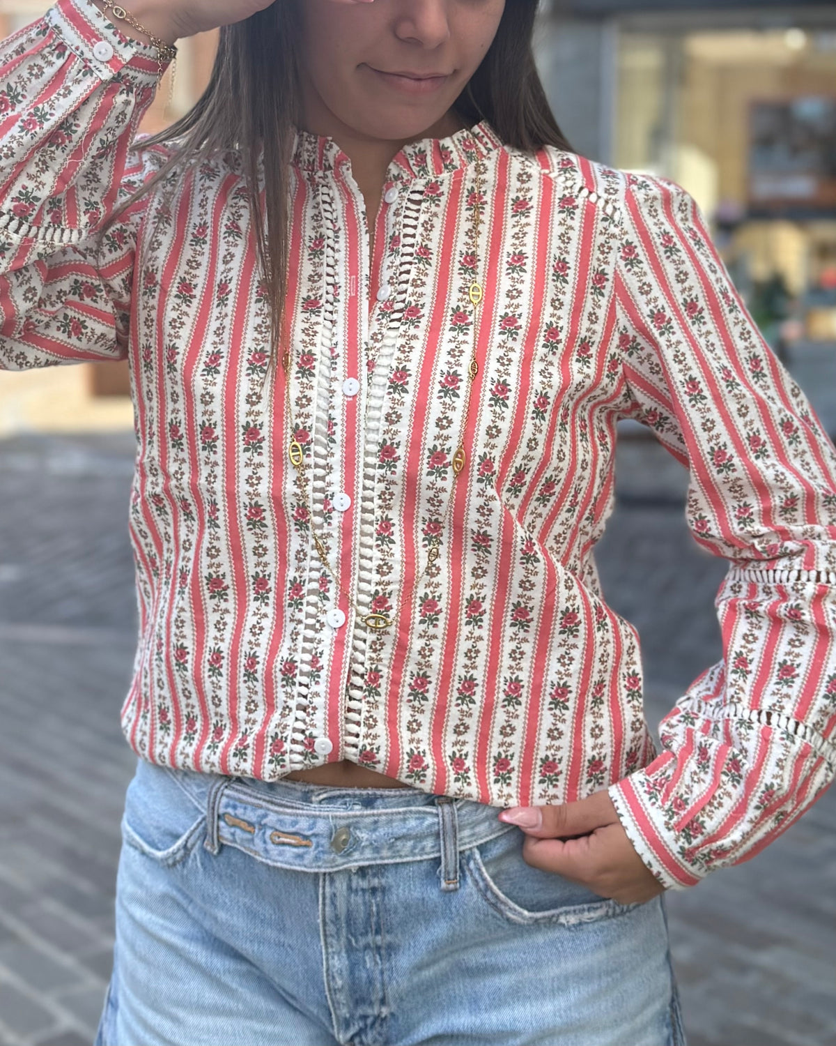 Chemise fleurie rouge