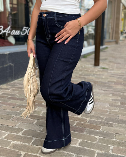 Jean bleu brute surpiqûres blanches 36 à 46
