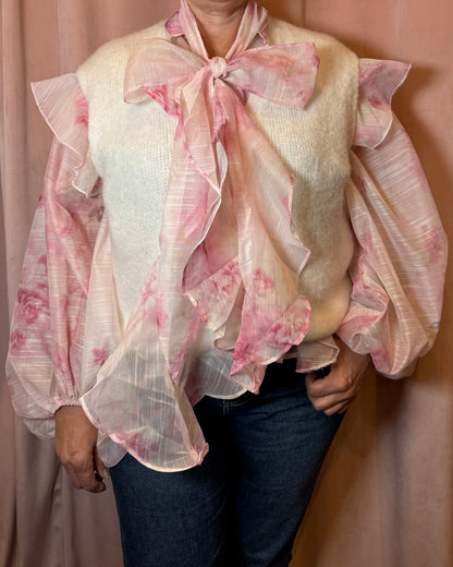 Chemise rose à volant