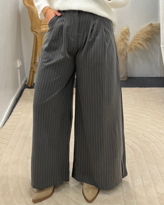 Pantalon gris rayures
