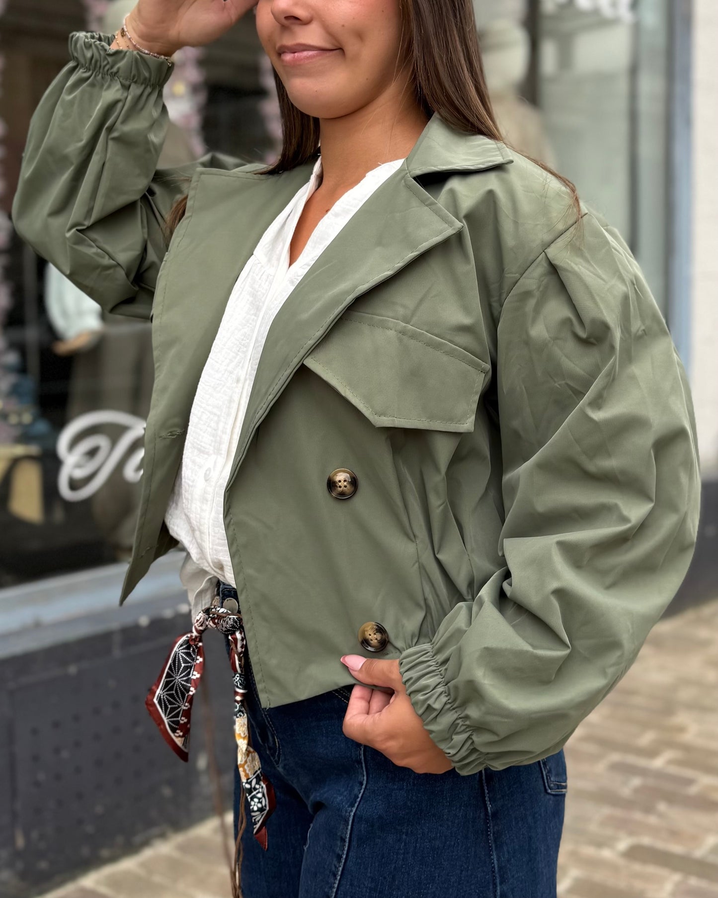 Veste cintré à la taille kaki