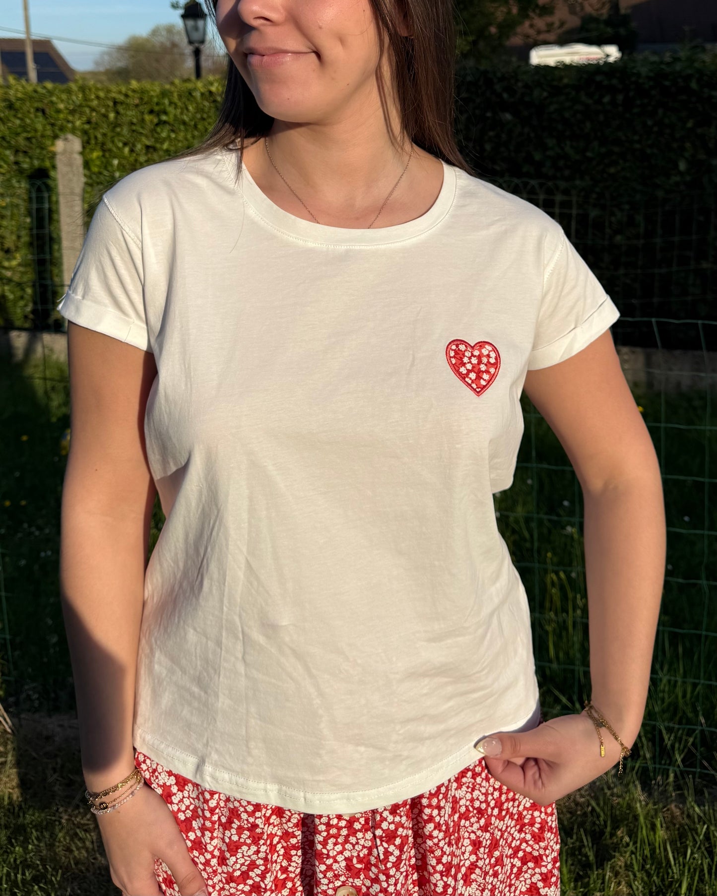 T-shirt coeur rouge