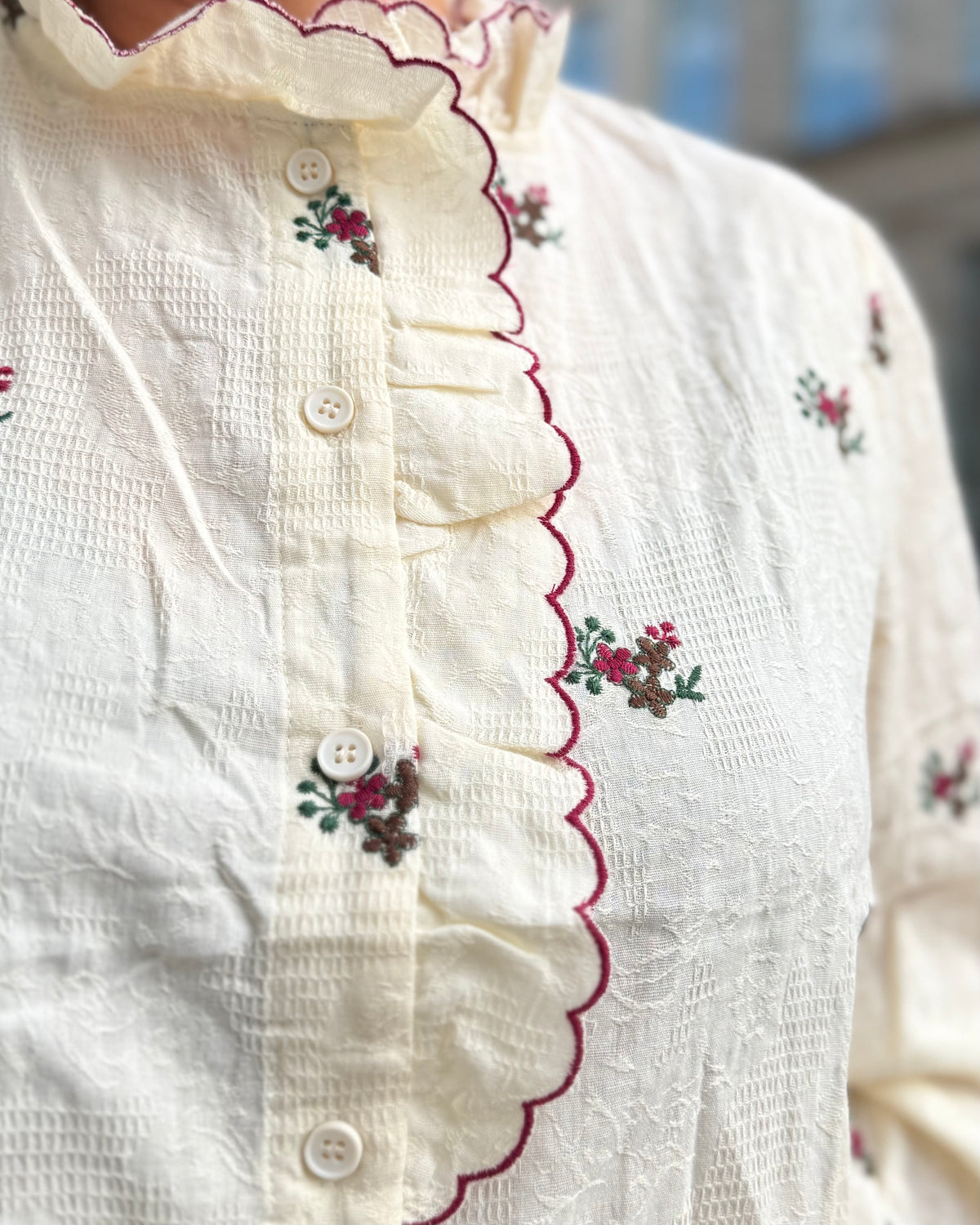 Chemise brodées fleurs