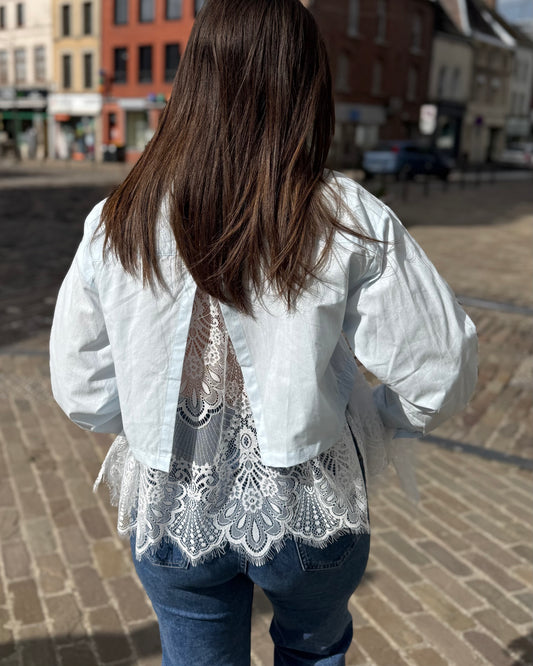 Chemise dentelle