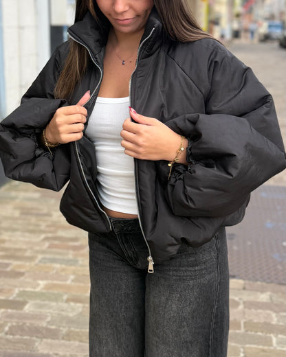 Manteau noir bouffant