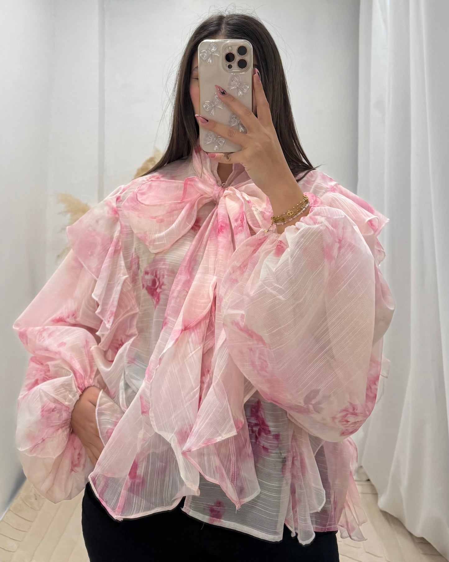 Chemise rose à volant