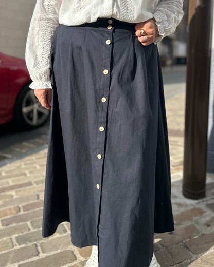 Jupe coton marine avec boutons