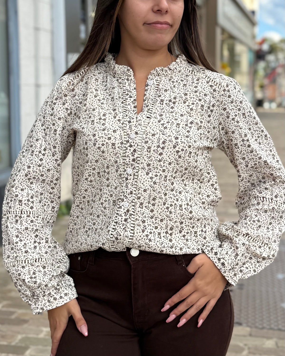 Chemise champêtre fleurie marron 🤎