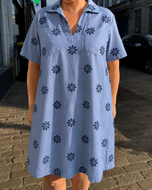 Robe droite brodée