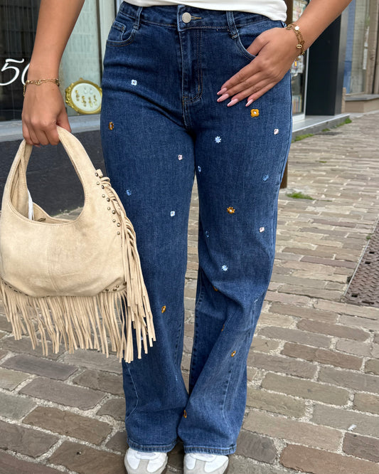 Jean large fleurs brodés 36 à 46