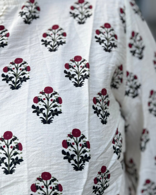 Chemise motifs baroque