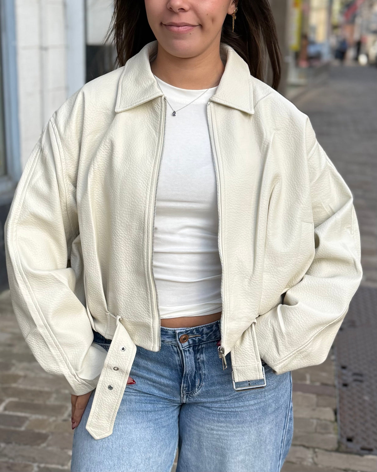 Bomber en simili cuir crème